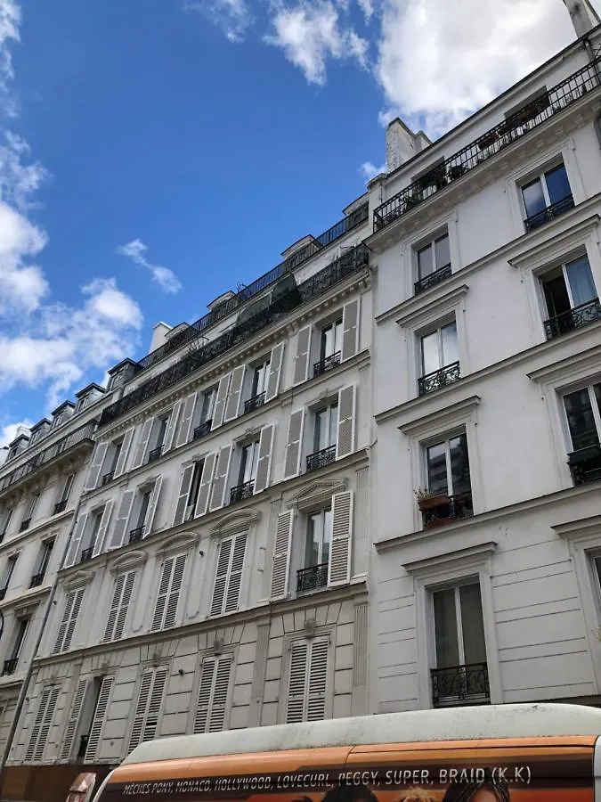 28 Rue Poulet Appartement Paris